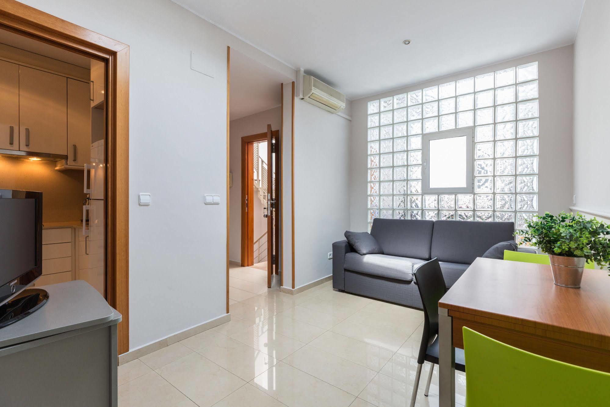 Lodging Apartments City Center-Eixample Barcelona Zewnętrze zdjęcie